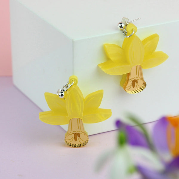Daffodil Earrings