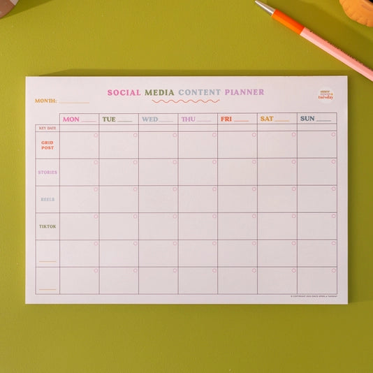 Social Media Weekly Content Planner Pad A4