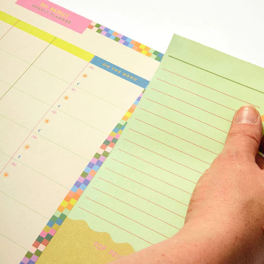 Family Weekly Planner with Tear-Off List Pad