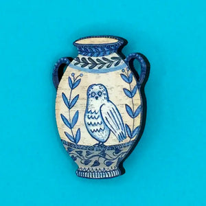Vintage pot with owl illustrated pin brooch 